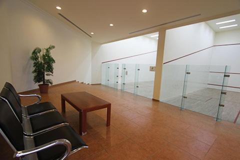 Apartament Cozy 1BR in Iconic Tower Abu Zabi Zewnętrze zdjęcie